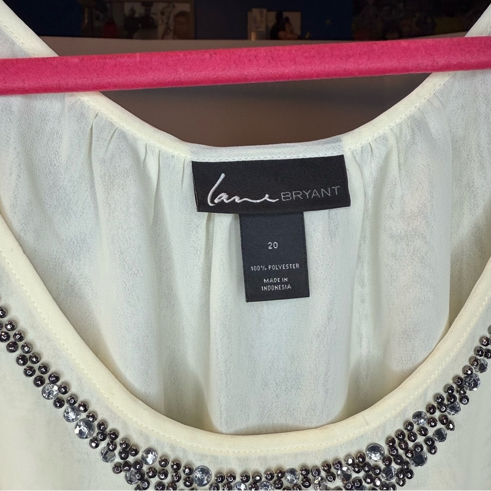 Lane Bryant Size 20 Cream Rhinestone Neckline Tank Top Blouse - Picture 2 of 6
